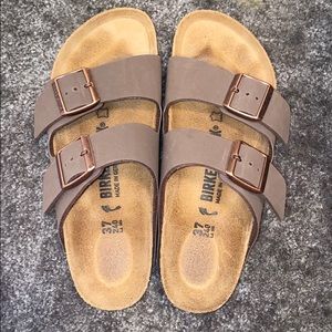 Brown Birkenstock’s